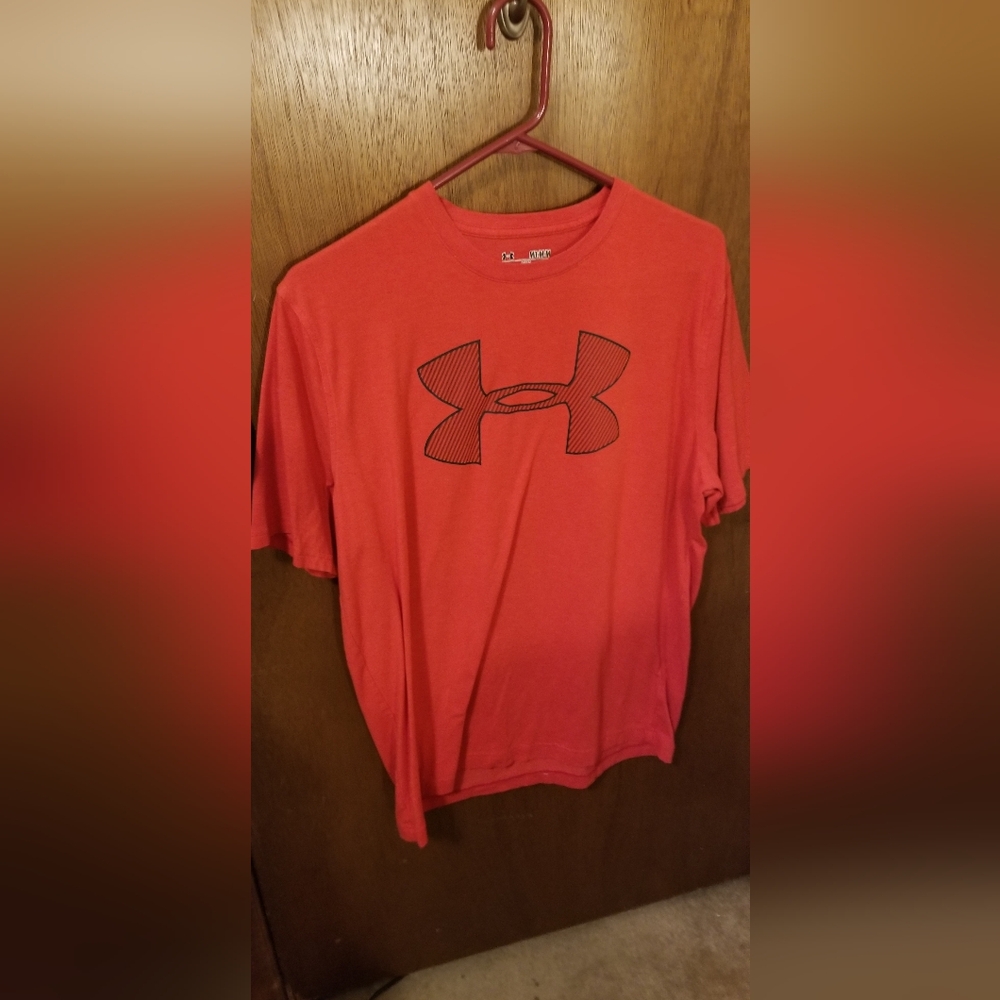 Under Armour Red Short Sleeve Performance Tee